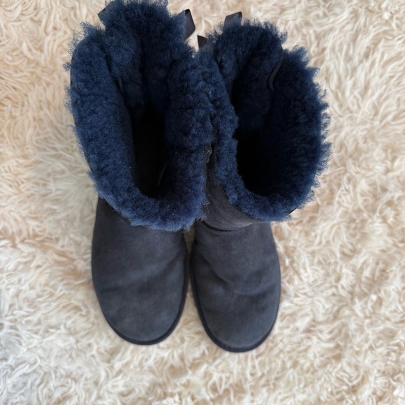 Ugg Bailey Bow II Boots fur Lined High Top Navy Blue size 8 suede round toe - Picture 3 of 13